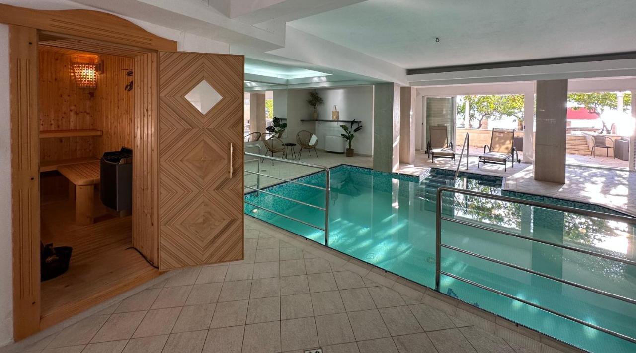 Luxury Seaside Villa With A Classic Mediterranean Olive Garden, A Fully Equipped Professional Kitchen, Pool, Sauna, Padle Boards And Canoe - Miolin Beach House Trogir Luaran gambar